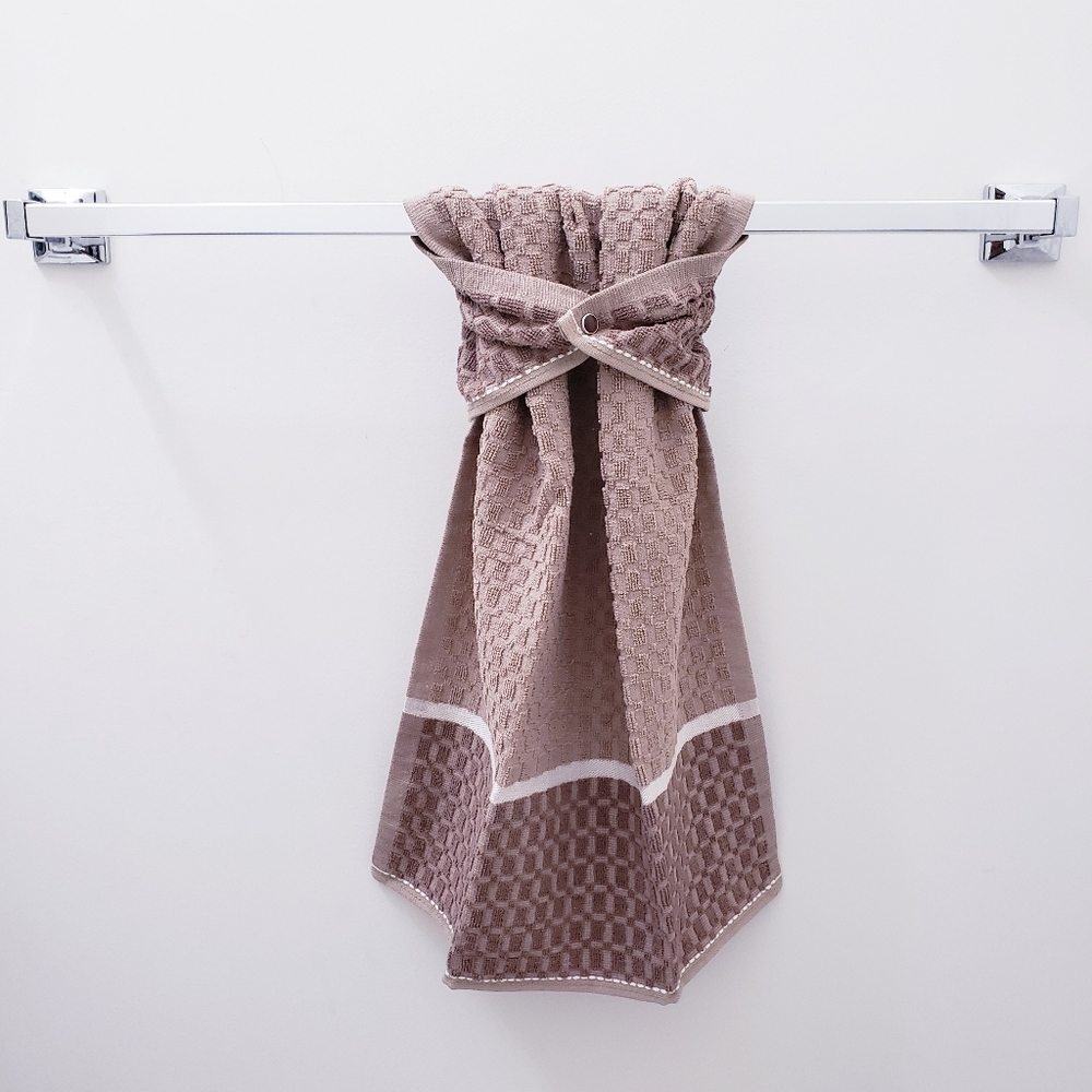 💘FINAL⚜️NEW!⬜️ #9040-B ■Tan Block design Hang'N'Snap HAND Towel 💟PLASTIC SNAP - Picture 10 of 12